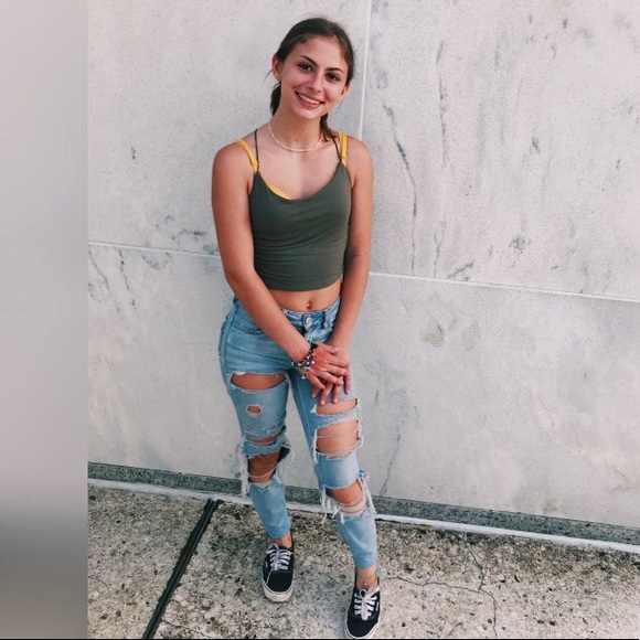 Meet your Posher, Tenzi - Picture 1 of 6